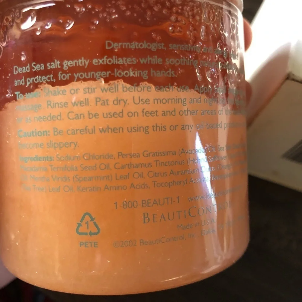 Beauticontrol Instant Manicure Exfoliating scrub New!